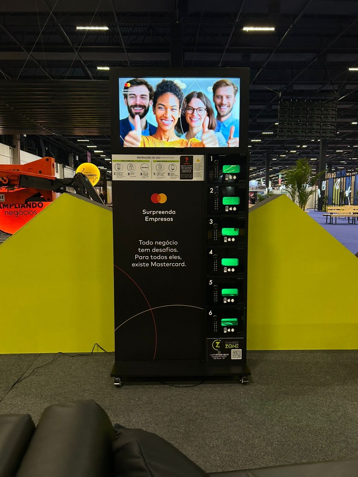 Totem personalizado Mastercard